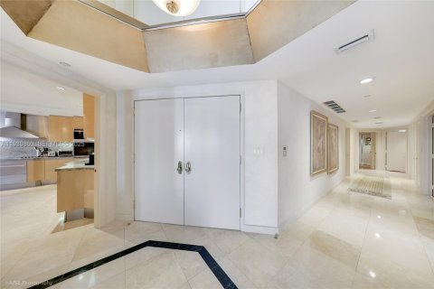 Copropriété à vendre à Aventura, Floride: 3 chambres, 260.13 m2 № 1989528 - photo 5