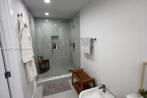 Снять в аренду кондоминиум в Ки-Бискейн, Флорида 2 спальни, 143.16м2, № 2005494 - фото 7