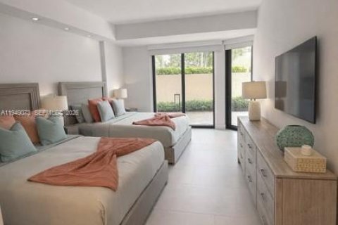 Снять в аренду кондоминиум в Ки-Бискейн, Флорида 2 спальни, 143.16м2, № 2005494 - фото 5