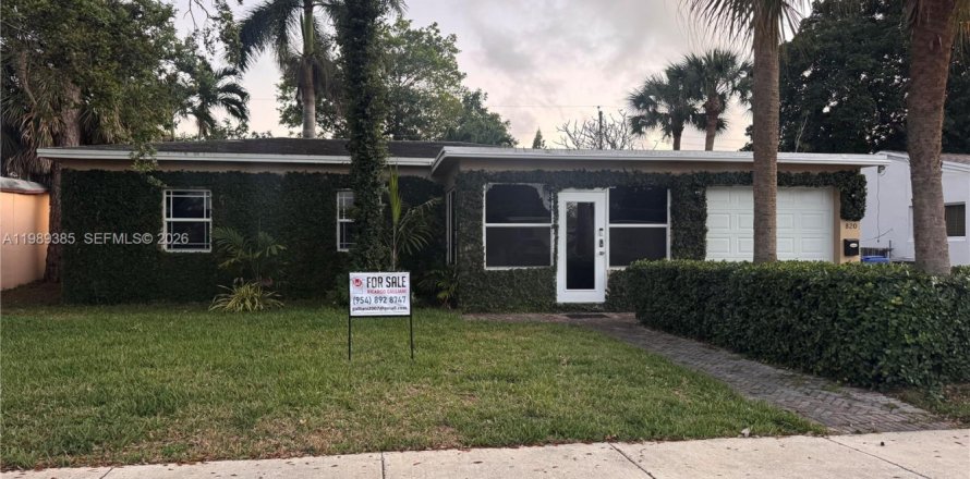 House in Fort Lauderdale, Florida 3 bedrooms, 98.66 sq.m. № 2056253