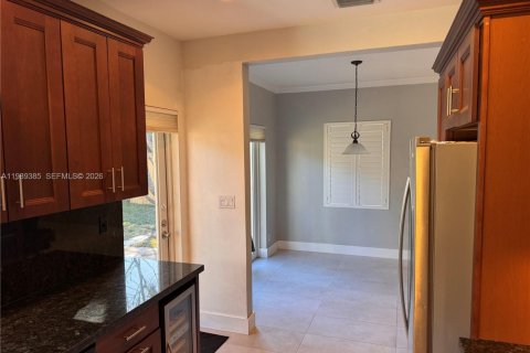 House in Fort Lauderdale, Florida 3 bedrooms, 98.66 sq.m. № 2056253 - photo 6