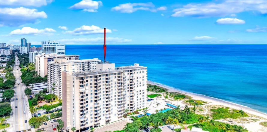Condo in Pompano Beach, Florida, 2 bedrooms  № 2180567
