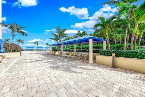 Condo in Pompano Beach, Florida, 2 bedrooms  № 2180567 - photo 23