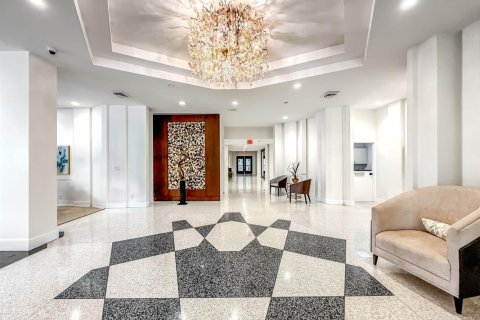 Condo in Pompano Beach, Florida, 2 bedrooms  № 2180567 - photo 6