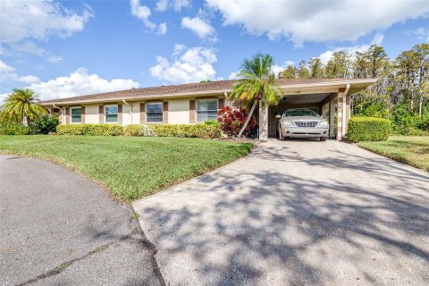 Copropriété à vendre à Sun City Center, Floride: 2 chambres, 106.74 m2 № 1675221 - photo 1