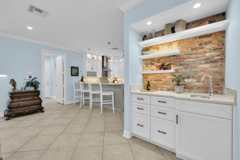 Villa ou maison à vendre à Tequesta, Floride: 4 chambres, 236.16 m2 № 2187146 - photo 2