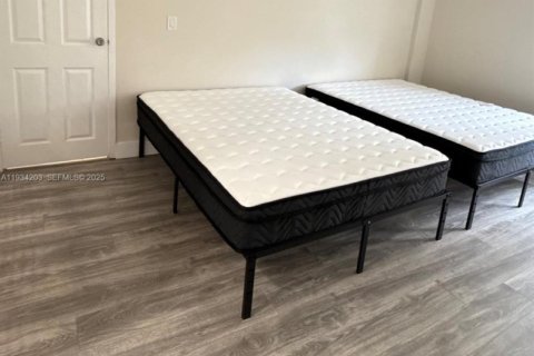 Купить кондоминиум в Норт-Майами-Бич, Флорида 1 спальня, 71.72м2, № 1992644 - фото 19