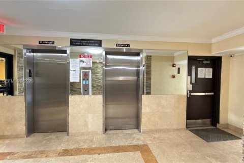 Купить кондоминиум в Норт-Майами-Бич, Флорида 1 спальня, 71.72м2, № 1992644 - фото 5