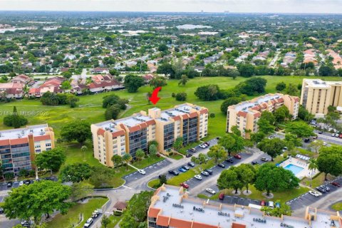 Condominio en venta en Lauderhill, Florida, 3 dormitorios, 147.06 m2 № 1950700 - foto 20