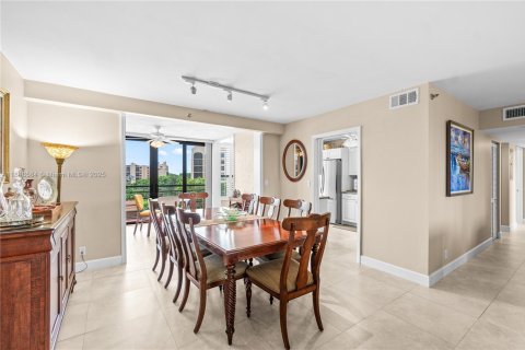 Condo in Boca Raton, Florida, 3 bedrooms  № 1850417 - photo 25