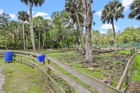 Casa en venta en Geneva, Florida, 4 dormitorios, 277.31 m2 № 1796765 - foto 30