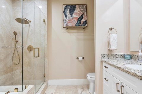 Townhouse in Aventura, Florida 2 bedrooms, 222.59 sq.m. № 1931200 - photo 15
