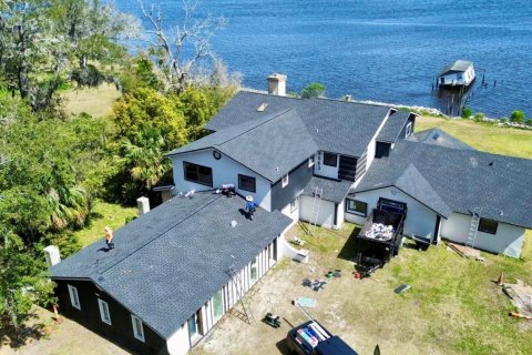 House in Jacksonville, Florida 4 bedrooms, 595.22 sq.m. № 2315983 - photo 8