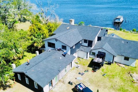 House in Jacksonville, Florida 4 bedrooms, 595.22 sq.m. № 2315983 - photo 11