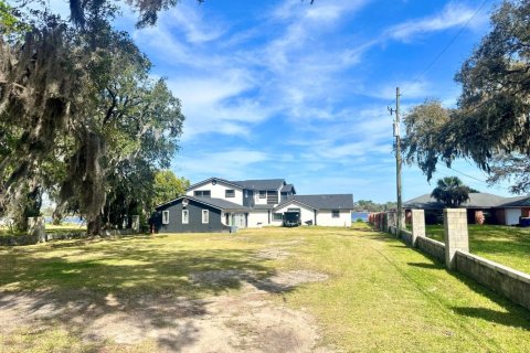 House in Jacksonville, Florida 4 bedrooms, 595.22 sq.m. № 2315983 - photo 19
