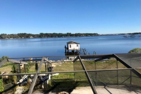 House in Jacksonville, Florida 4 bedrooms, 595.22 sq.m. № 2315983 - photo 18