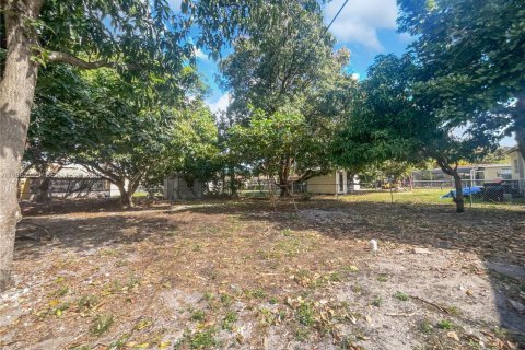 Villa ou maison à vendre à North Miami Beach, Floride: 3 chambres, 106.65 m2 № 2024102 - photo 21