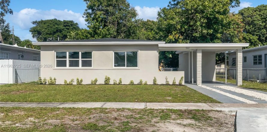 Villa ou maison à North Miami Beach, Floride 3 chambres, 106.65 m2 № 2024102