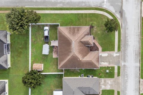 Villa ou maison à louer à Bartow, Floride: 4 chambres, 174.66 m2 № 2358919 - photo 3