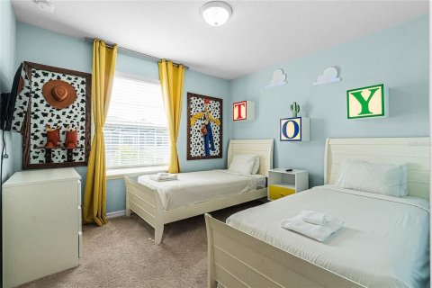 Townhouse in Davenport, Florida 5 bedrooms, 211.91 sq.m. № 1519705 - photo 4