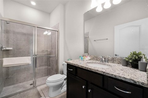 Townhouse in Davenport, Florida 5 bedrooms, 211.91 sq.m. № 1519705 - photo 28