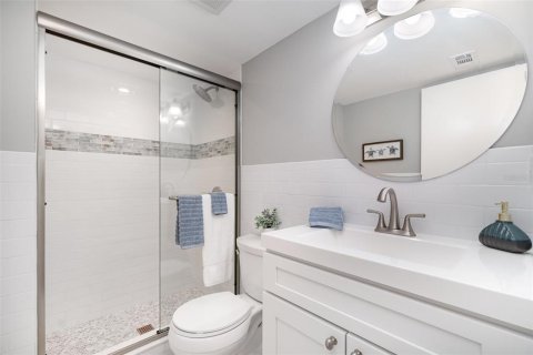 Condominio en venta en Anna Maria, Florida, 2 dormitorios, 76.37 m2 № 1796861 - foto 13