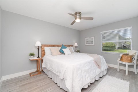 Condominio en venta en Anna Maria, Florida, 2 dormitorios, 76.37 m2 № 1796861 - foto 11