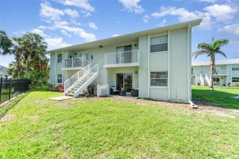 Condominio en venta en Anna Maria, Florida, 2 dormitorios, 76.37 m2 № 1796861 - foto 19