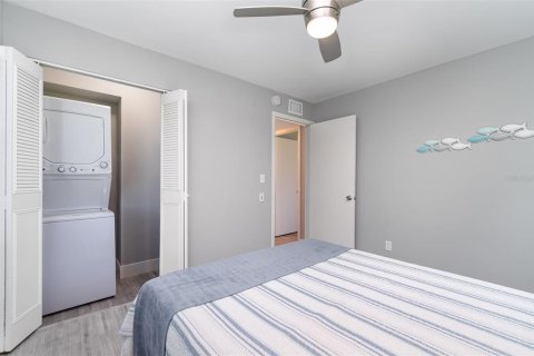Condominio en venta en Anna Maria, Florida, 2 dormitorios, 76.37 m2 № 1796861 - foto 17