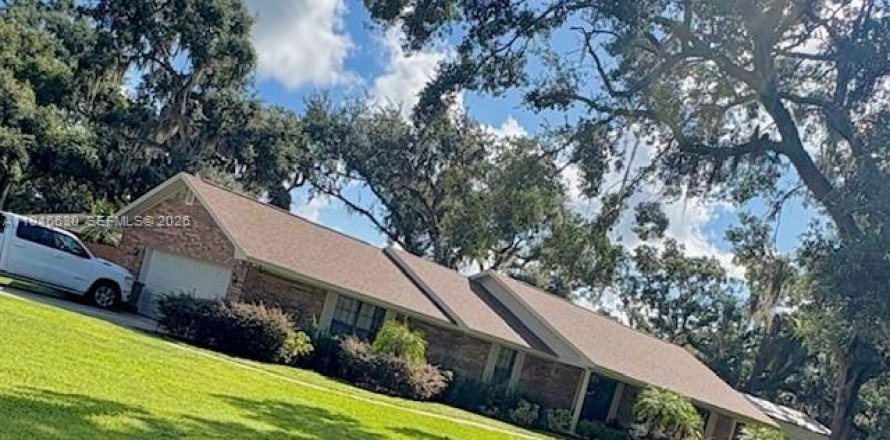 Дом в Киссимми, Флорида 5 спален, 208.29м2 № 2002647