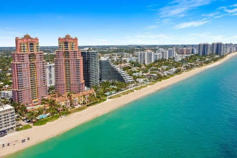 Condo in Fort Lauderdale, Florida, 3 bedrooms  № 1928201 - photo 8