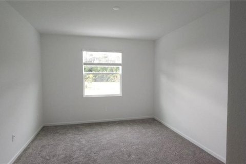 House in Winter Haven, Florida 4 bedrooms, 195.93 sq.m. № 2239088 - photo 7