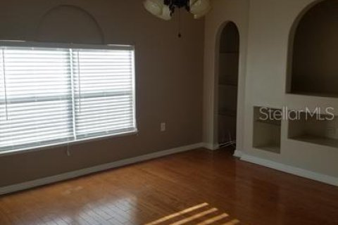 Villa ou maison à louer à Kissimmee, Floride: 4 chambres, 205.78 m2 № 2398741 - photo 13