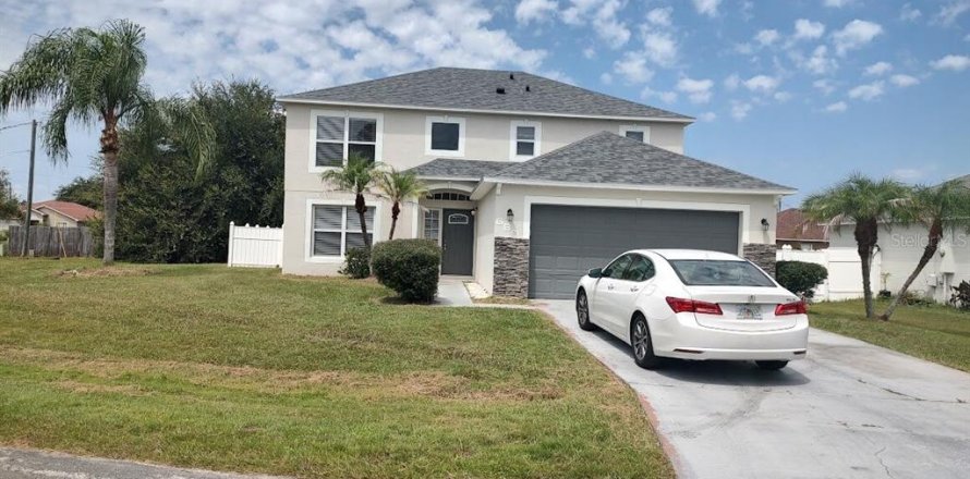 Villa ou maison à Kissimmee, Floride 4 chambres, 205.78 m2 № 2398741
