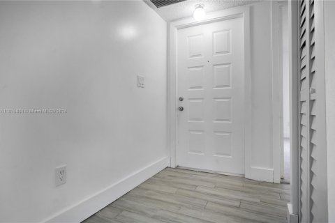 Copropriété à vendre à Homestead, Floride: 2 chambres, 80.17 m2 № 1926805 - photo 6