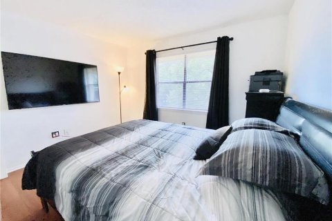 Condo in Merrit Island, Florida, 2 bedrooms № 2104488 - photo 8