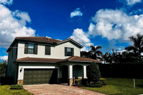 Casa en venta en Lake Worth, Florida, 4 dormitorios, 220.83 m2 № 1967659 - foto 1
