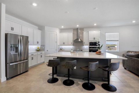House in Minneola, Florida 5 bedrooms, 294.22 sq.m. № 2312770 - photo 5