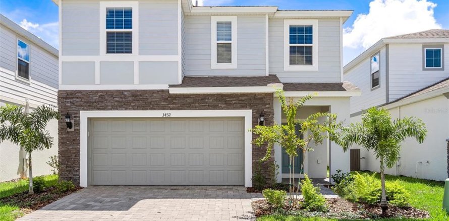 House in Davenport, Florida 7 bedrooms, 304.81 sq.m. № 1563679