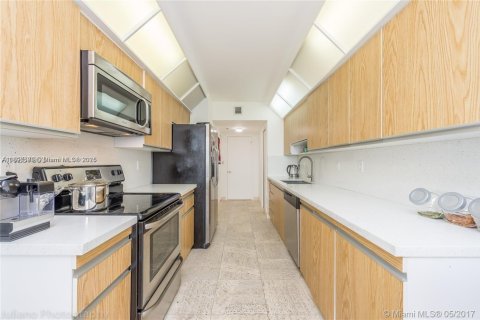 Condominio en venta en Aventura, Florida, 2 dormitorios, 169.55 m2 № 1948831 - foto 13