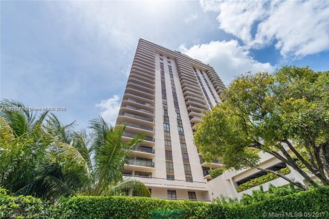 Condominio en venta en Aventura, Florida, 2 dormitorios, 169.55 m2 № 1948831 - foto 26