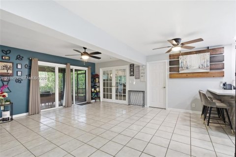 Villa ou maison à vendre à Plantation, Floride: 3 chambres, 190.45 m2 № 2407438 - photo 16
