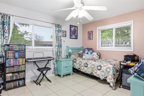 Villa ou maison à vendre à Plantation, Floride: 3 chambres, 190.45 m2 № 2407438 - photo 25