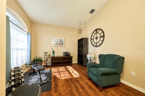 Villa ou maison à vendre à Tampa, Floride: 4 chambres, 269.23 m2 № 2420282 - photo 10