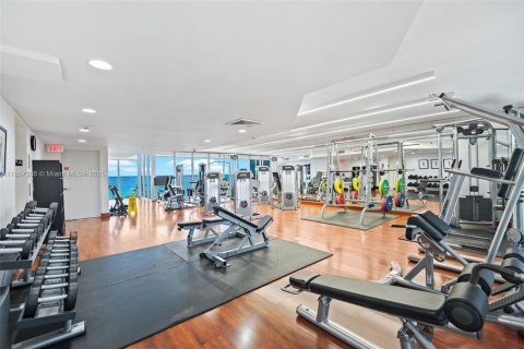 Condominio en venta en Sunny Isles Beach, Florida, 2 dormitorios, 176.51 m2 № 1889034 - foto 27
