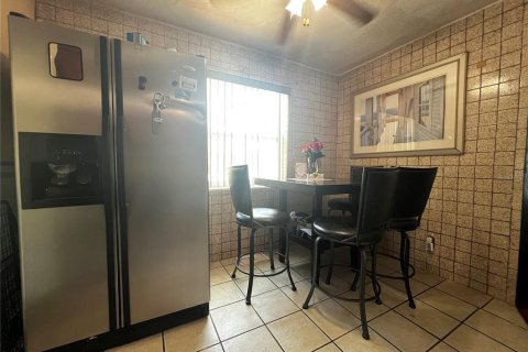 House in Daytona Beach, Florida 3 bedrooms, 142.79 sq.m. № 1750587 - photo 13