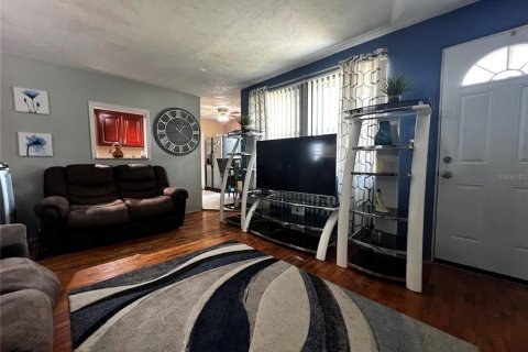 House in Daytona Beach, Florida 3 bedrooms, 142.79 sq.m. № 1750587 - photo 4