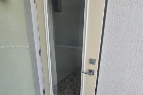 Adosado en venta en Plantation, Florida, 2 dormitorios, 141.21 m2 № 2077489 - foto 20