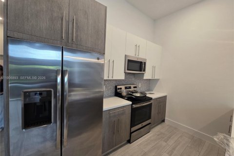 Adosado en venta en Plantation, Florida, 2 dormitorios, 141.21 m2 № 2077489 - foto 7
