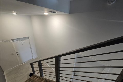 Adosado en venta en Plantation, Florida, 2 dormitorios, 141.21 m2 № 2077489 - foto 5